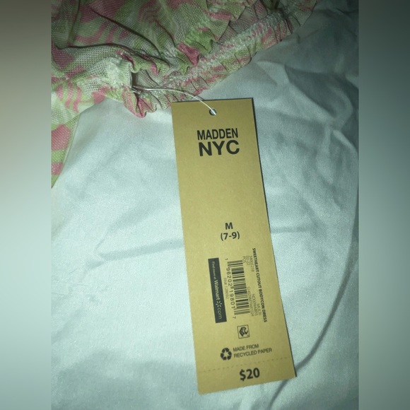 ✨NYC Madden Ruched Dress✨ - Picture 5 of 5